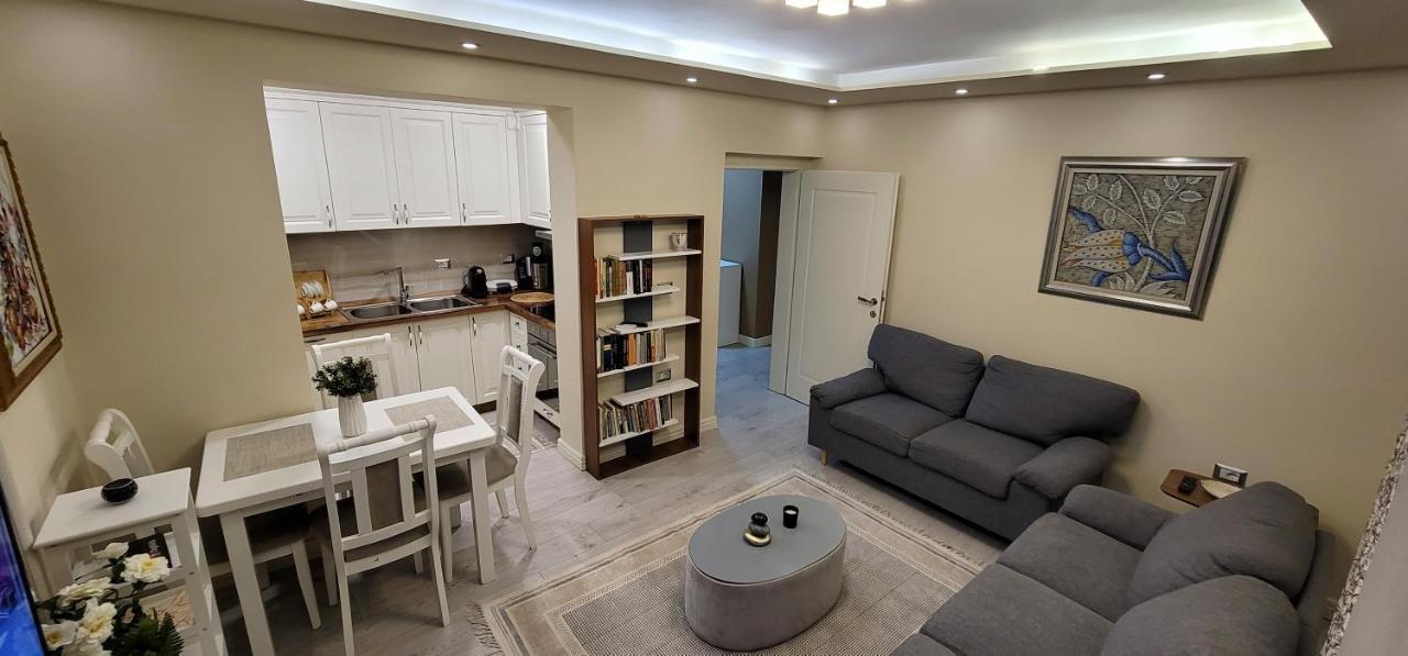 Luxury Apartment Tirana Newpazar エクステリア 写真